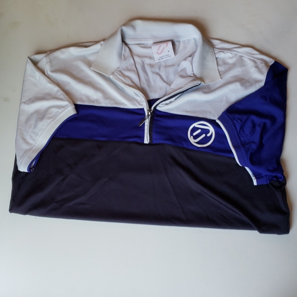 IJP Design golf shirt